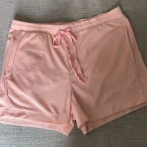 Como Vintage terry cloth peach shorts. Size Large NWOT